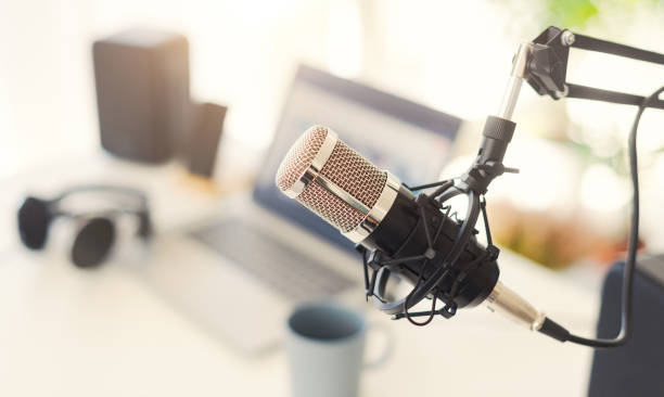 The Evolution of Podcast Advertising: Engaging Audiences in the Digital Era